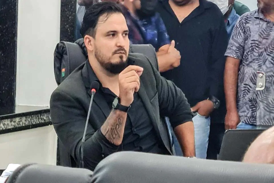 Tribunal de Justiça cassa liminar concedida em Ariquemes e Rafael é o Fera está definitivamente inelegível