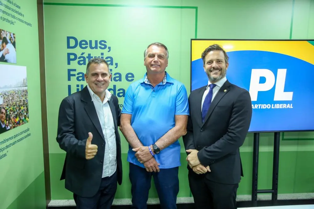 Valtair, Bolsonaro e deputado Lucas Torres | Foto: Reprodução/Redes sociais