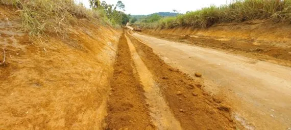 DER atende indicação e inicia recuperação da RO-420 entre Buritis e Nova Mamoré