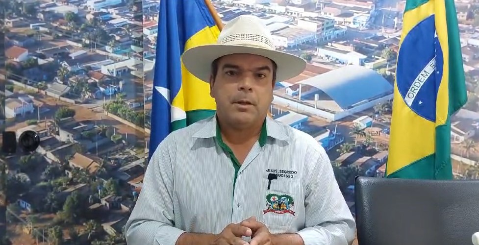 Prefeito de Buritis, Roni Irmãozinho, Anuncia Veto à Lei de Auxílio Alimentação para Vereadores em Meio à Crise Financeira